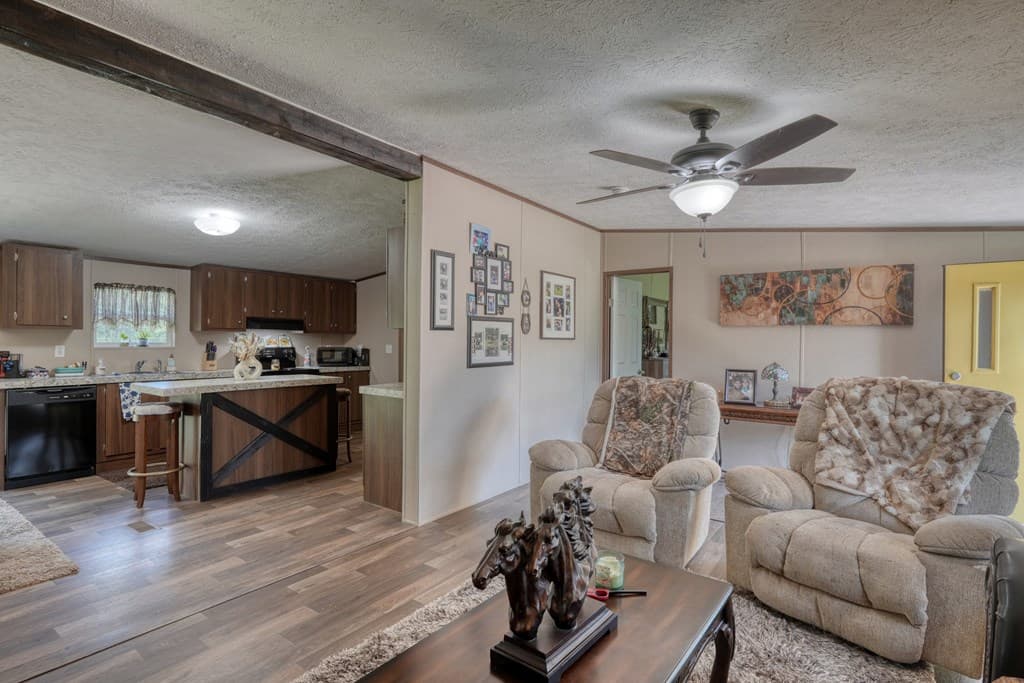 9656 Phillips Road, Young Harris GA 30582 - Photo