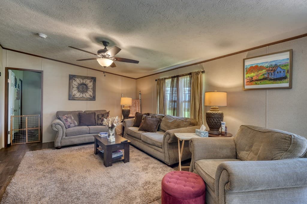 9656 Phillips Road, Young Harris GA 30582 - Photo