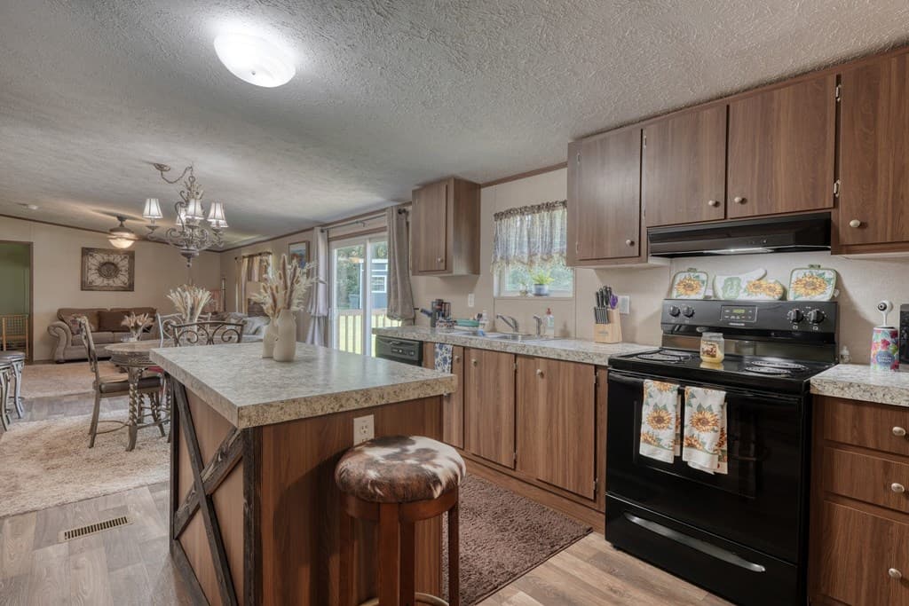 9656 Phillips Road, Young Harris GA 30582 - Photo