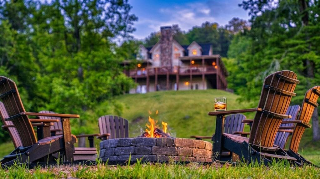 661 Toccoa River Forest, Mineral Bluff GA 30559 - Photo