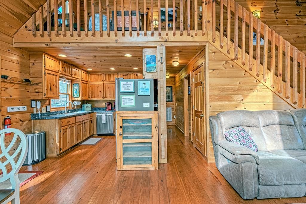 1023 Knollwood Road, Mineral Bluff GA 30559 - Photo