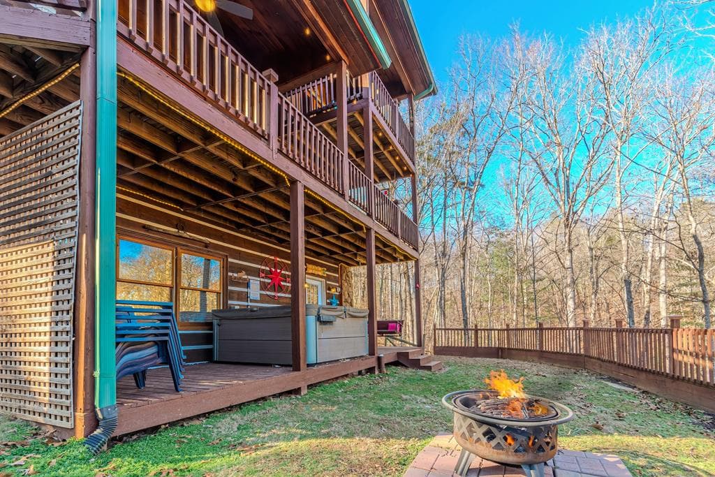 1023 Knollwood Road, Mineral Bluff GA 30559 - Photo