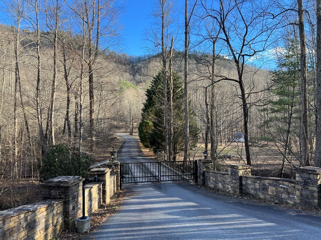 Lot 45 Tusquittee Crossing, Hayesville NC 28904 - Photo