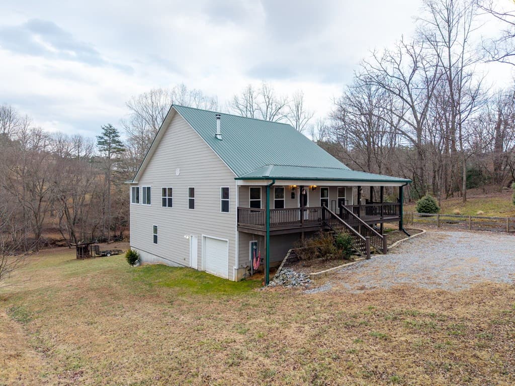 2636 Misty Creek Lane, Young Harris GA 30582 - Photo