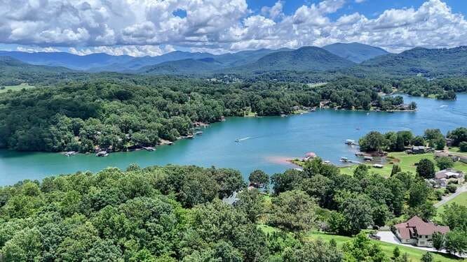 29 Caboose Lane, Hayesville NC 28904 - Photo