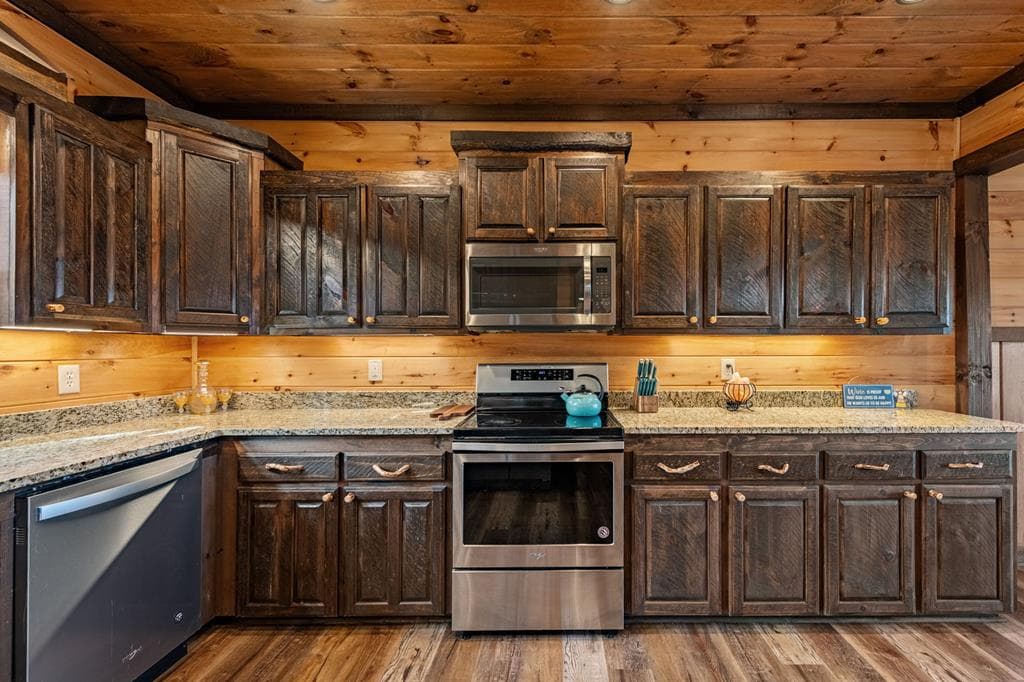 360 Hope Drive, Blue Ridge GA 30513 - Photo