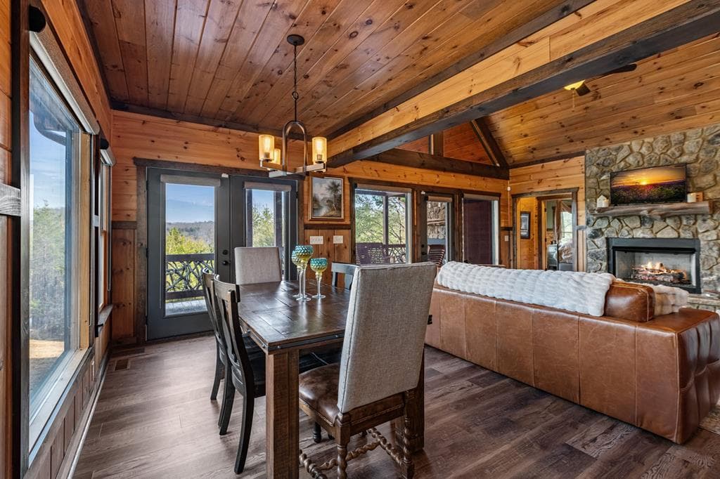 360 Hope Drive, Blue Ridge GA 30513 - Photo