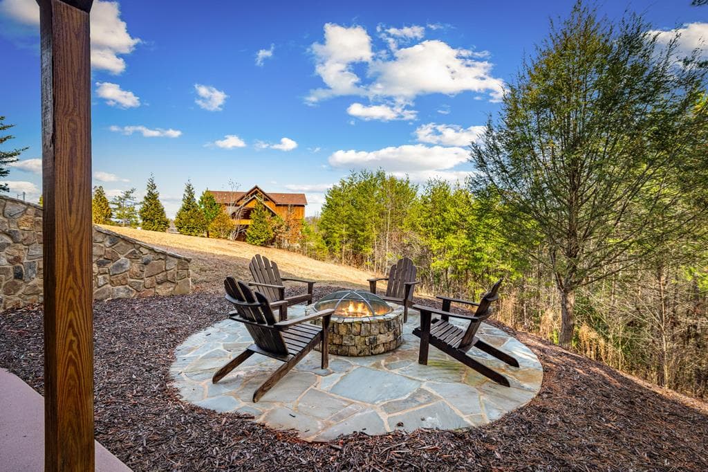 360 Hope Drive, Blue Ridge GA 30513 - Photo