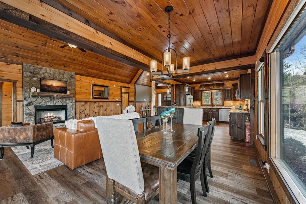 360 Hope Drive, Blue Ridge GA 30513 - Photo