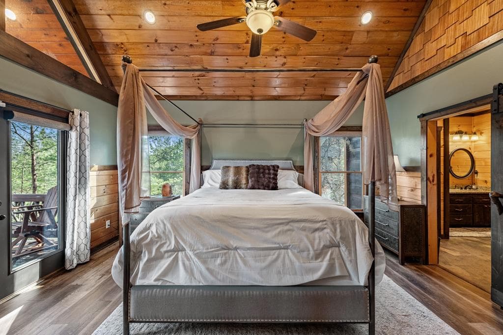 360 Hope Drive, Blue Ridge GA 30513 - Photo