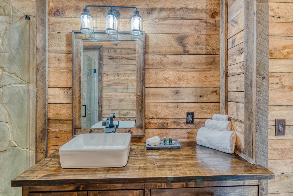 180 Wawayanda Drive, Mineral Bluff GA 30559 - Photo