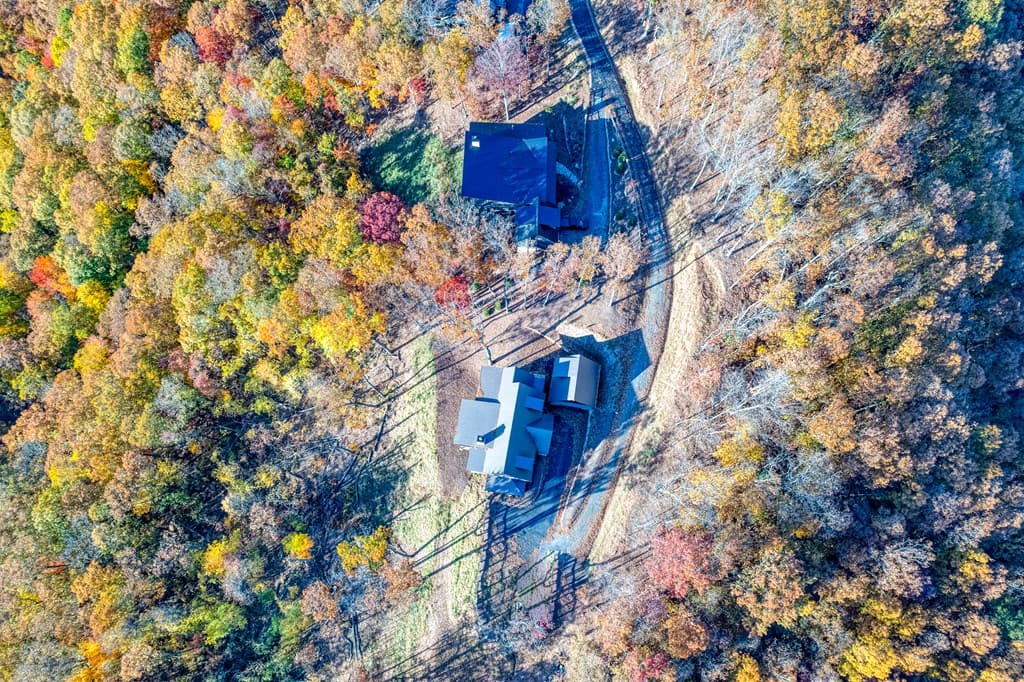 180 Wawayanda Drive, Mineral Bluff GA 30559 - Photo