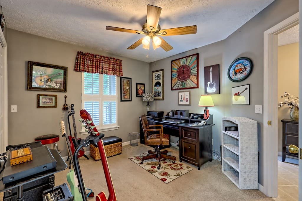 300 Ginger Creek Lane, Clayton GA 30525 - Photo