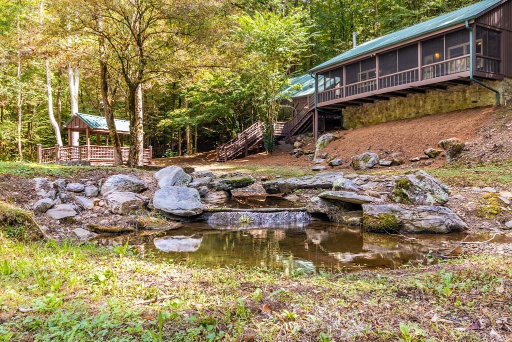 131 Ralph Hickey Rd, Chatsworth GA 30705 - Photo