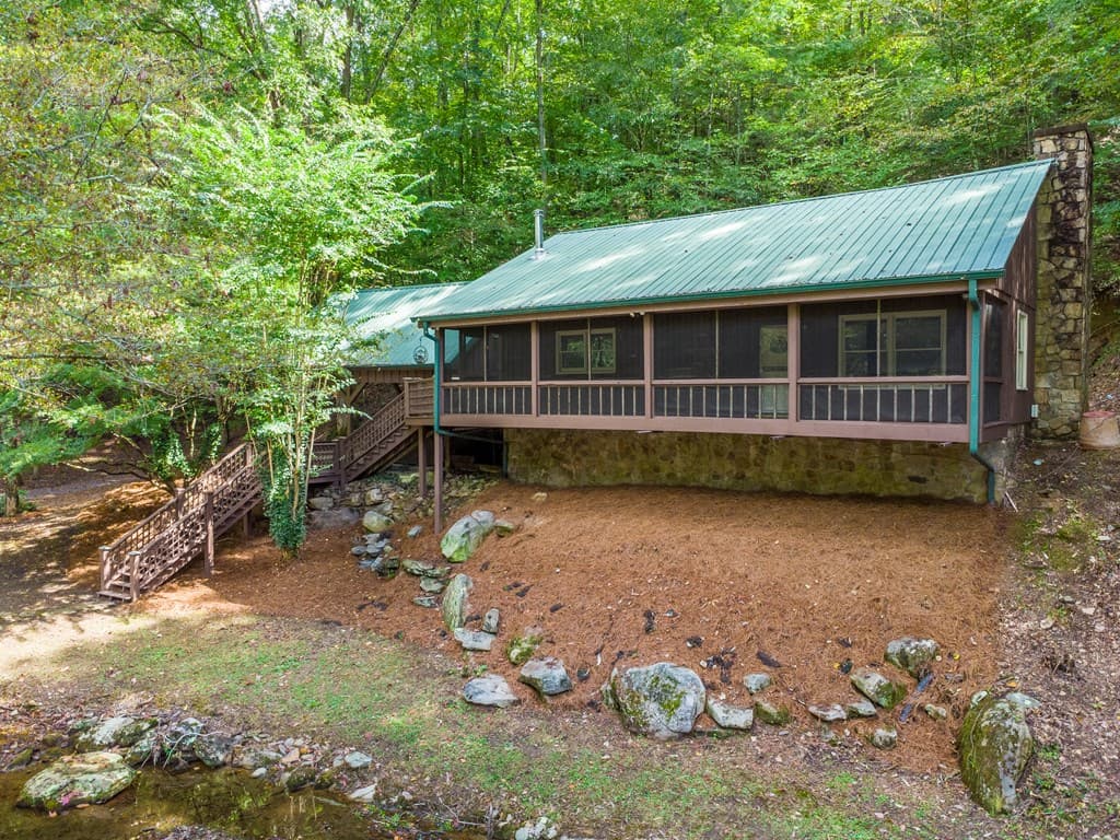131 Ralph Hickey Rd, Chatsworth GA 30705 - Photo