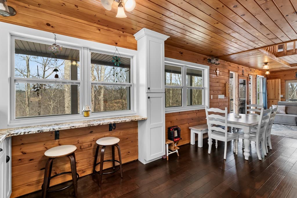 56 Robins Ridge, Blue Ridge GA 30513 - Photo