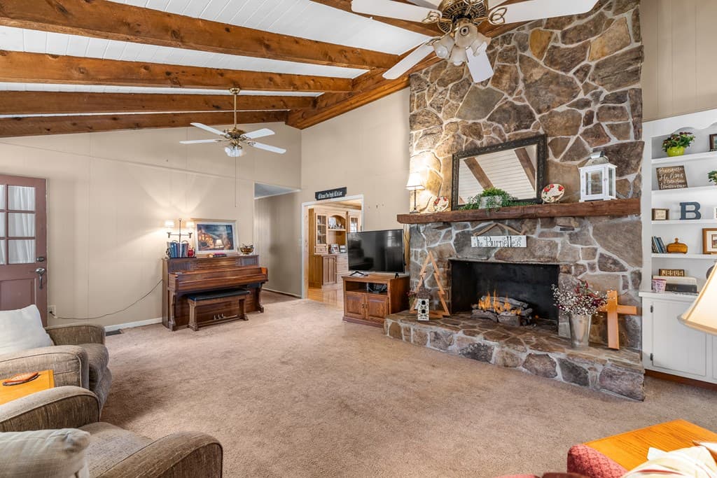 2164 Yukon Road, Ellijay GA 30536 - Photo