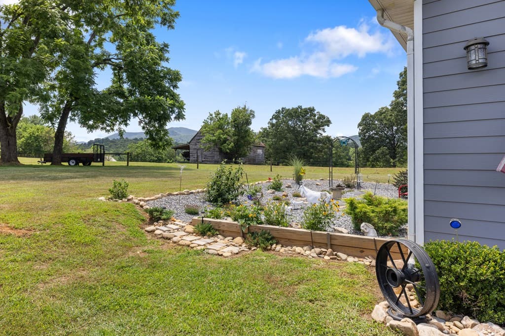 1502 Smithfield Lane, Young Harris GA 30582 - Photo