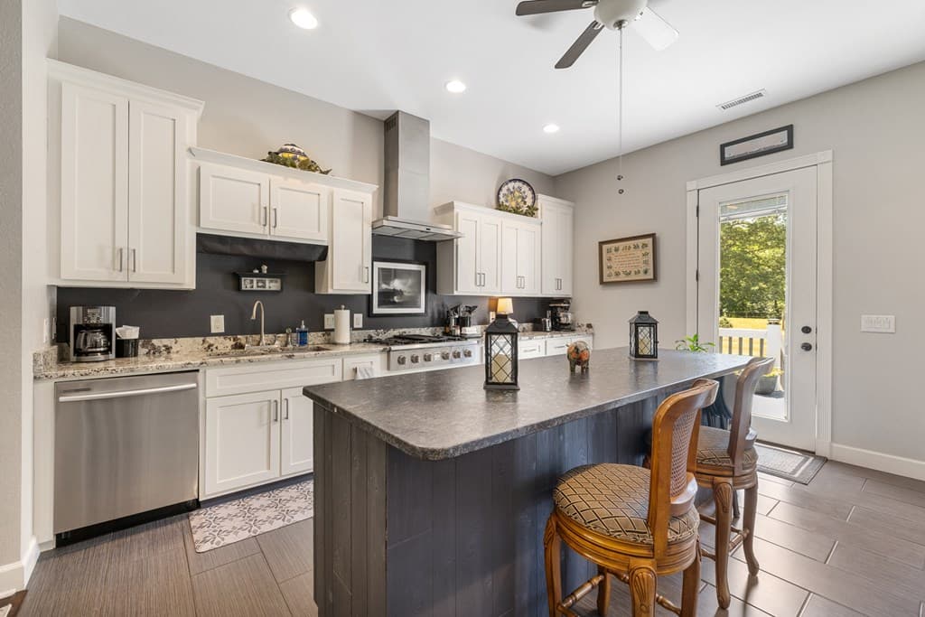 1502 Smithfield Lane, Young Harris GA 30582 - Photo