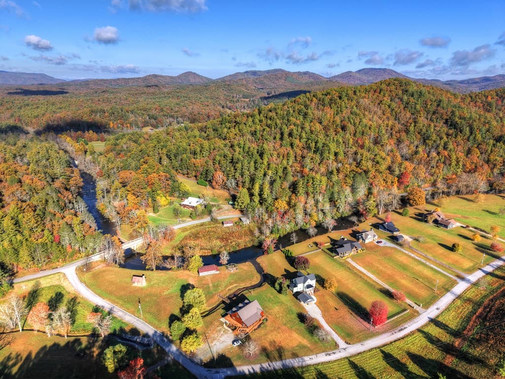 47 Downy Road, Blue Ridge GA 30513 - Photo