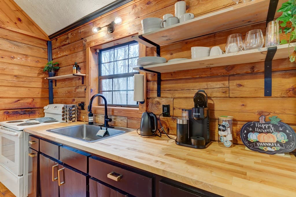 80 Treetop Lane, Blairsville GA 30512 - Photo