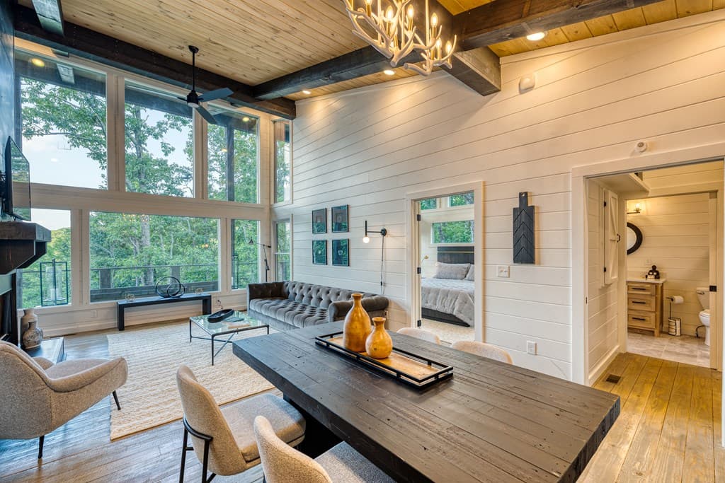 281 Raintree Bend, Blue Ridge GA 30513 - Photo