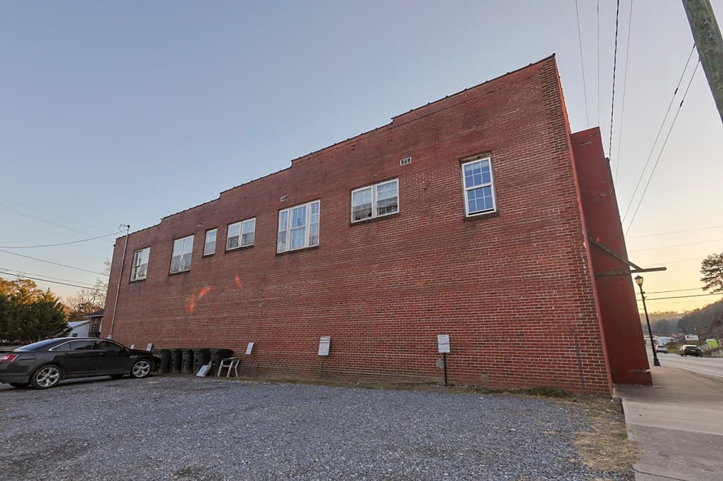 45 S Main Street, Ellijay GA 30540 - Photo