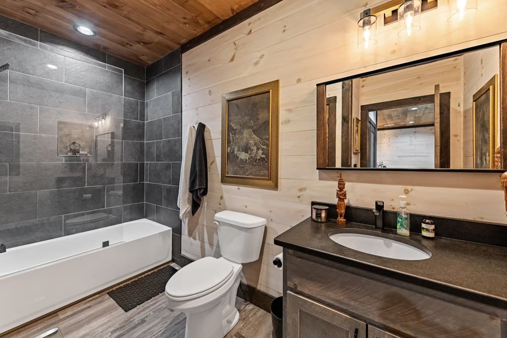 529 Hidden Valley Drive, Morganton GA 30560 - Photo