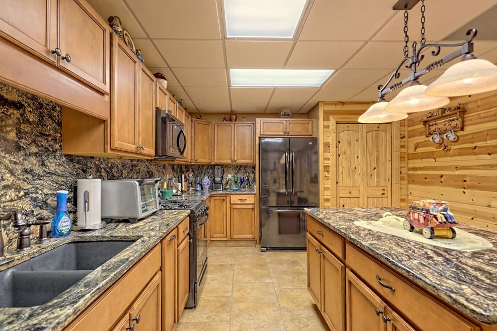 380 Patricks Drive, Blairsville GA 30512 - Photo