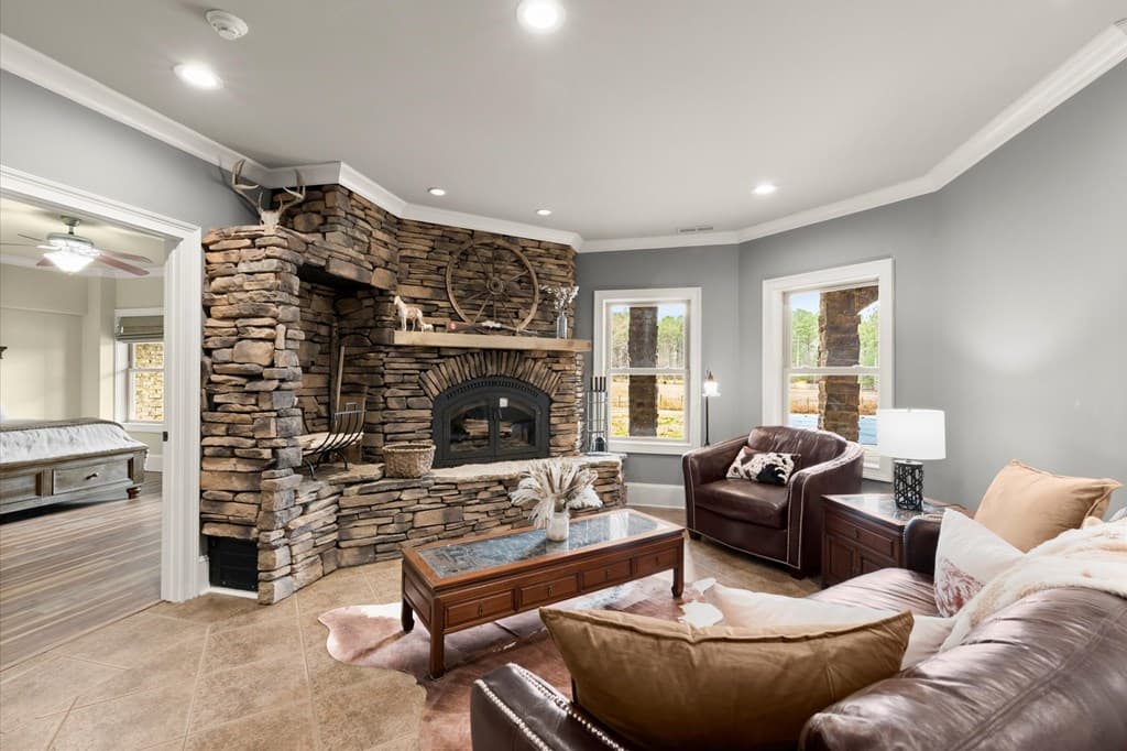 456 E Valley Road, Rydal GA 30171 - Photo