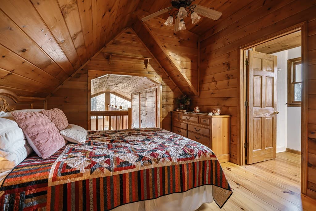 31 Highland Hammock Drive, Blue Ridge GA 30513 - Photo
