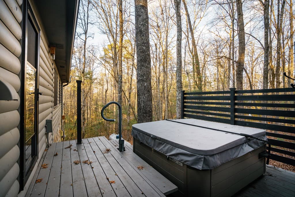 31 Highland Hammock Drive, Blue Ridge GA 30513 - Photo