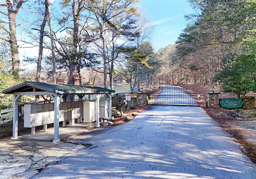 63 Misty Oaks Court, Ellijay GA 30536 - Photo