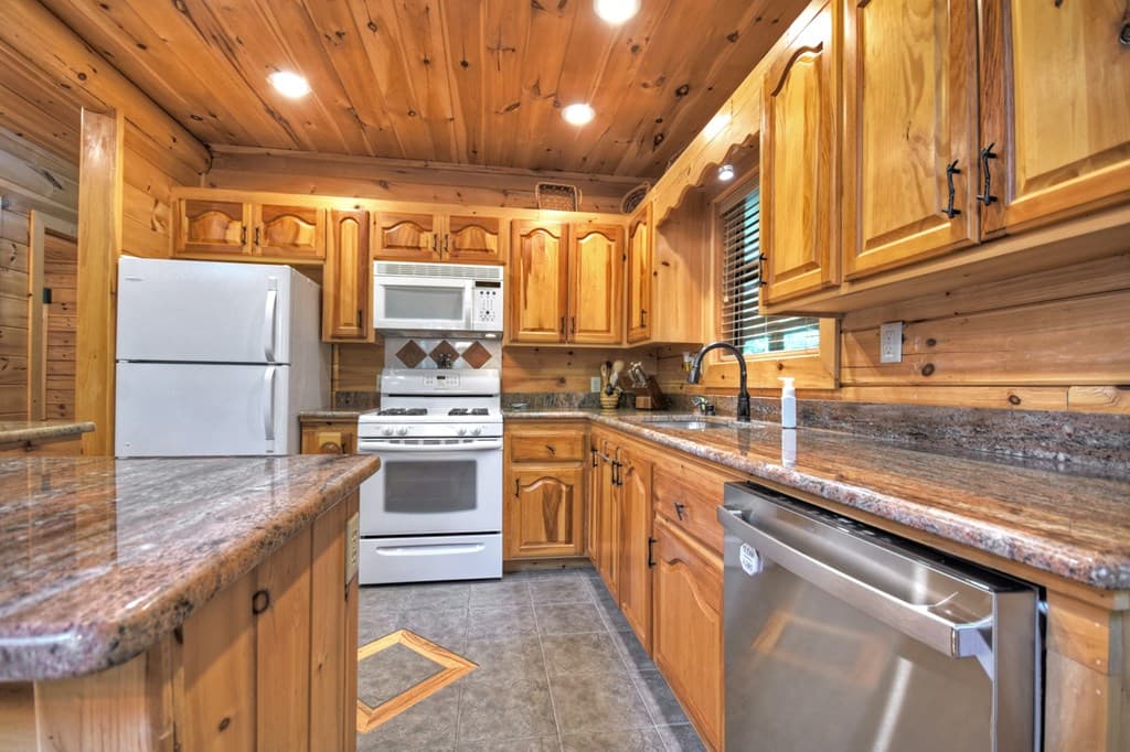 47 Blue Sky Drive, Blue Ridge GA 30513 - Photo