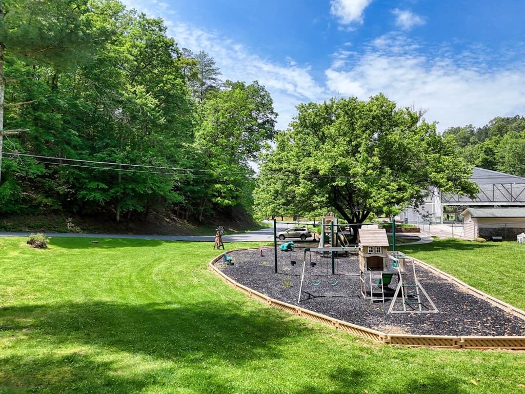 500 Marina Road, Murphy NC 28906 - Photo