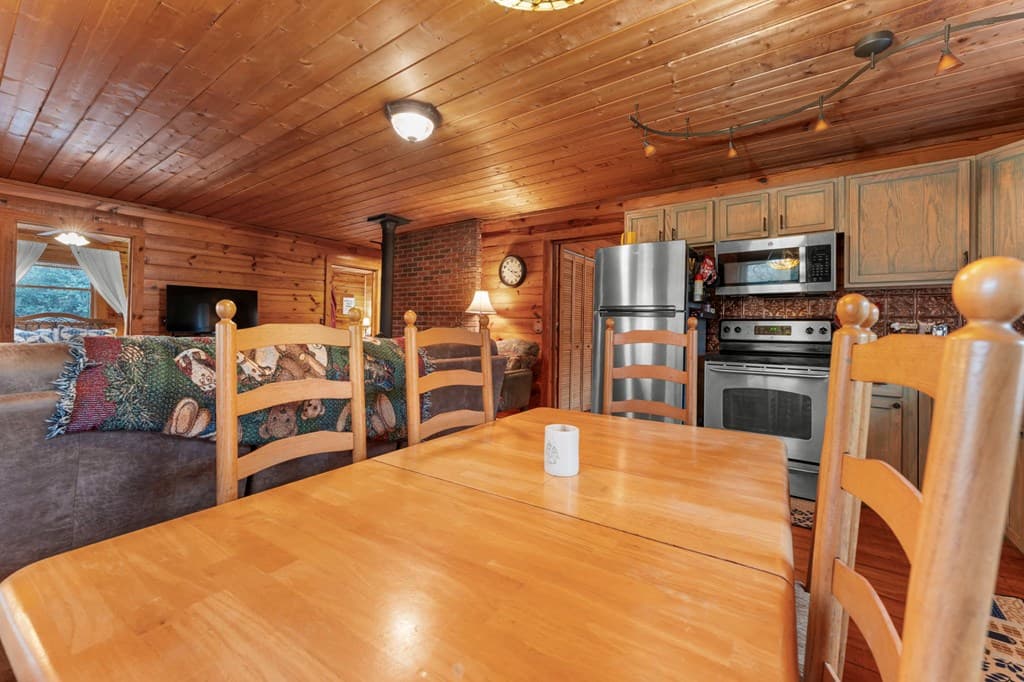 451 Summit Road, Otto NC 28763 - Photo