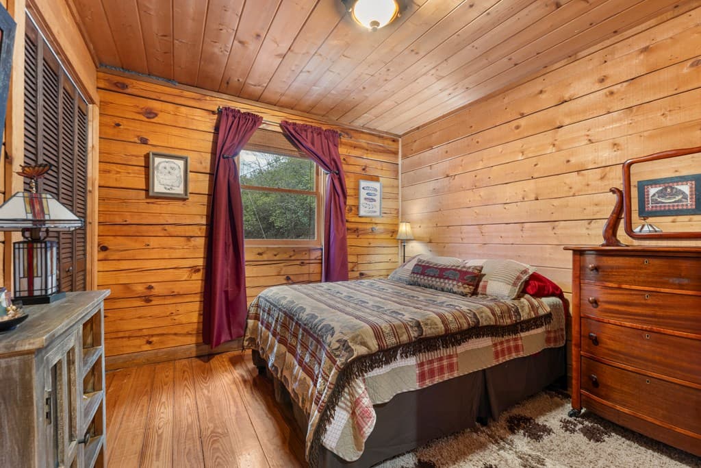 451 Summit Road, Otto NC 28763 - Photo