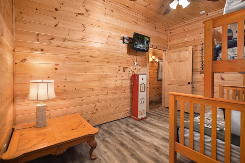 305 Skybound Road, Blue Ridge GA 30513 - Photo