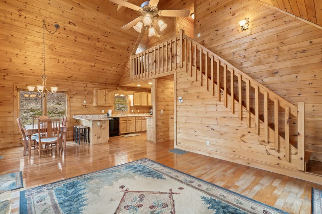 131 Toccoa Overlook Lane, Blue Ridge GA 30513 - Photo