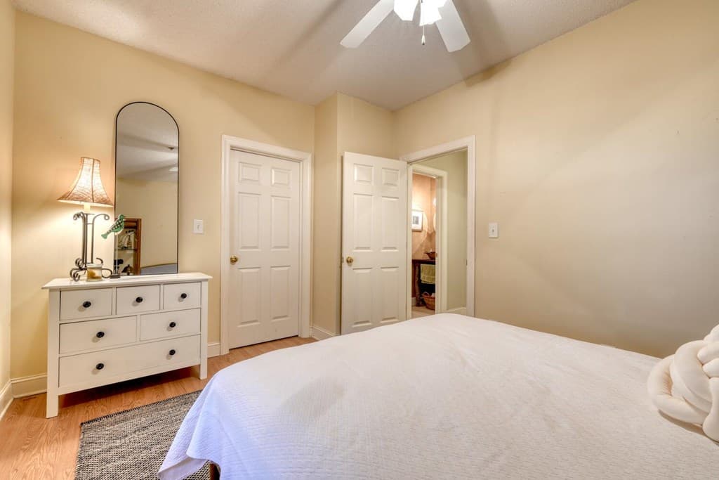 92 Glen Eagle Ct B303, Clayton GA 30525 - Photo