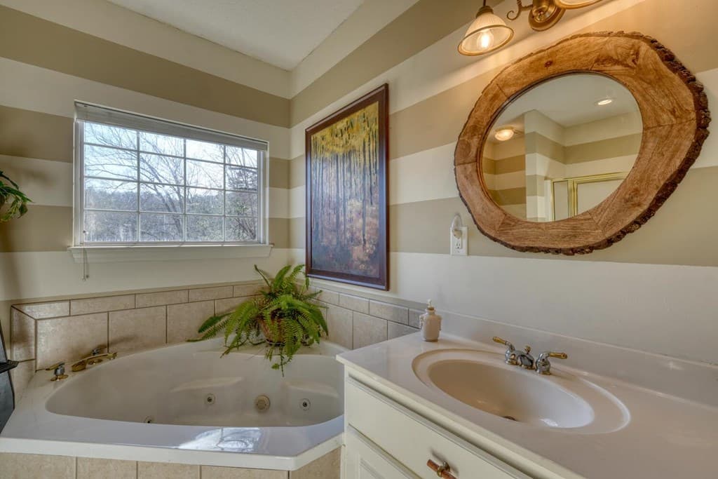 92 Glen Eagle Ct B303, Clayton GA 30525 - Photo