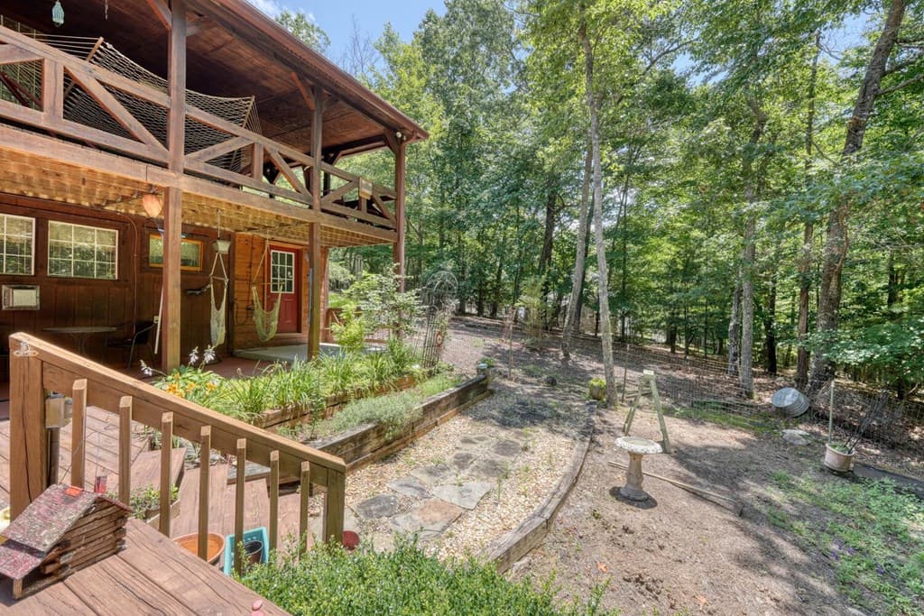 885 Tomahawk Trail, Blairsville GA 30512 - Photo