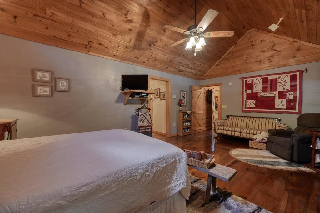 885 Tomahawk Trail, Blairsville GA 30512 - Photo