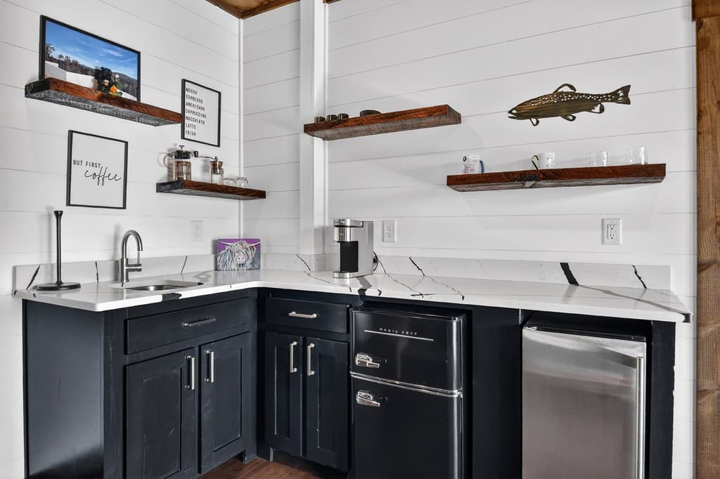 1038 Synacia Drive, Mineral Bluff GA 30559 - Photo