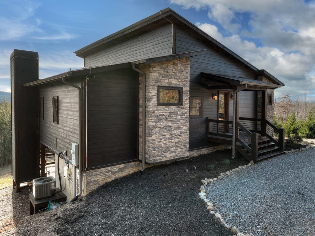 1038 Synacia Drive, Mineral Bluff GA 30559 - Photo
