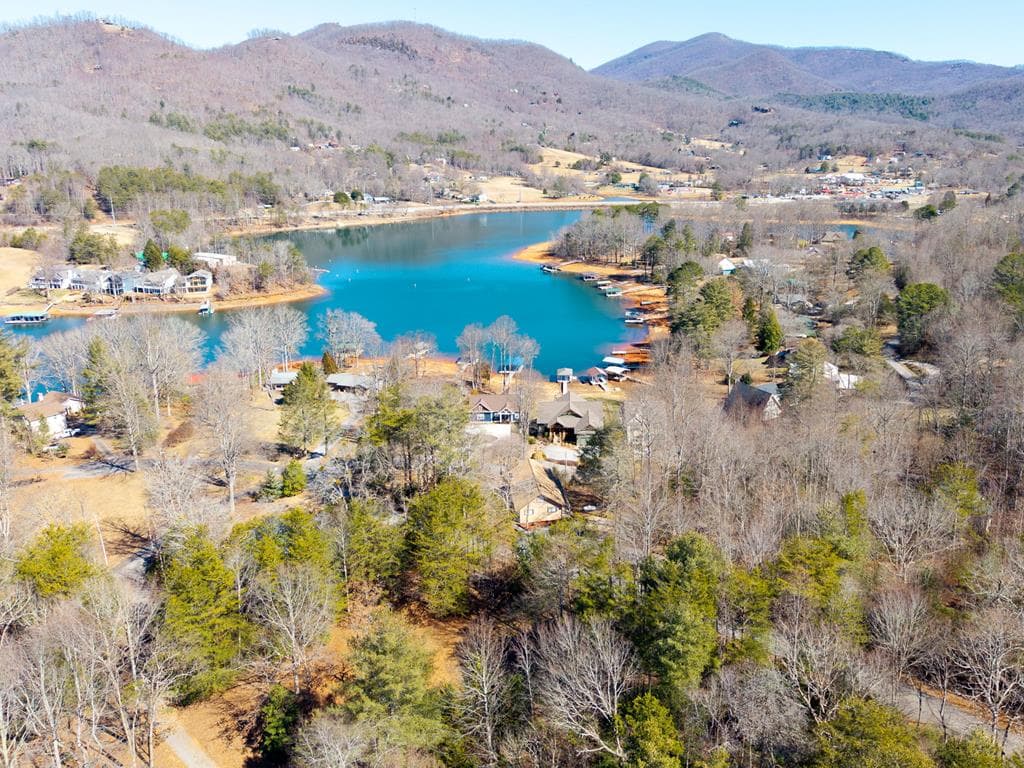 577 Beech Cove Drive, Hiawassee GA 30546 - Photo