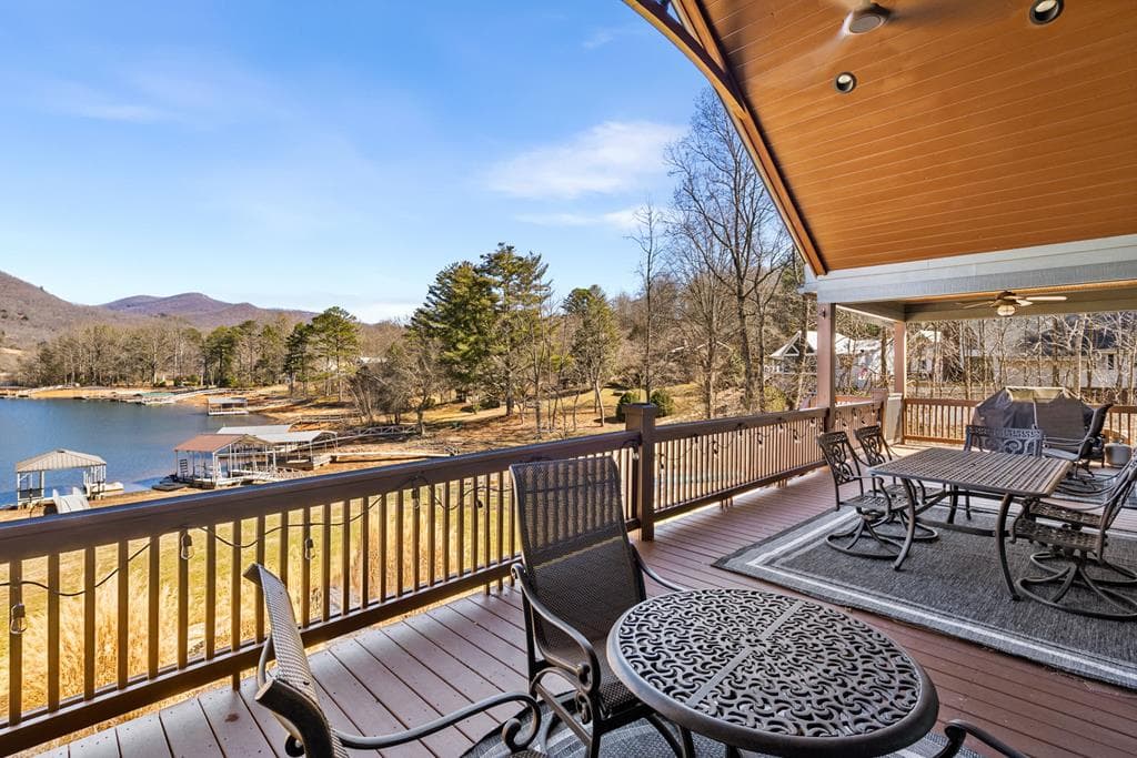 577 Beech Cove Drive, Hiawassee GA 30546 - Photo