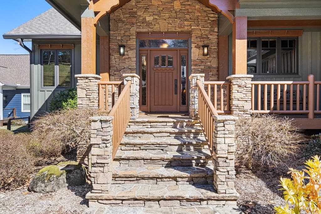 577 Beech Cove Drive, Hiawassee GA 30546 - Photo