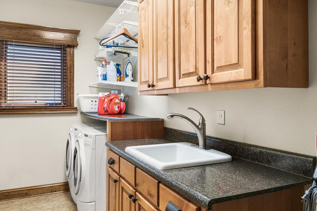 577 Beech Cove Drive, Hiawassee GA 30546 - Photo