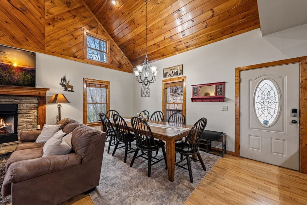 1503 Garnet Drive, Ellijay GA 30540 - Photo